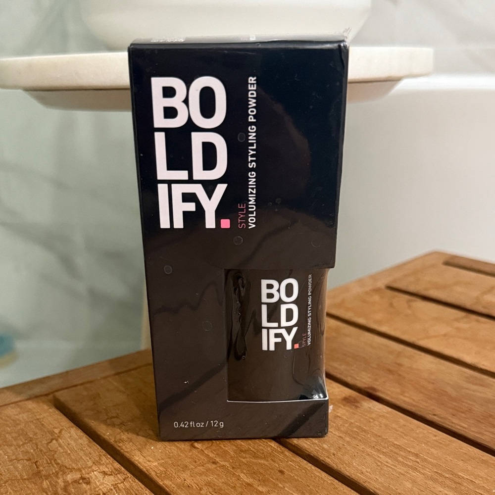 Boldify Volumizing Styling Powder